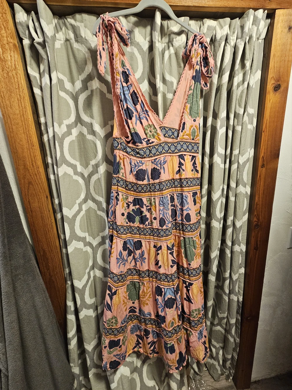 Farm Rio Seashell Tapestry Tiered Pink Midi Dress - Picture 8 of 11